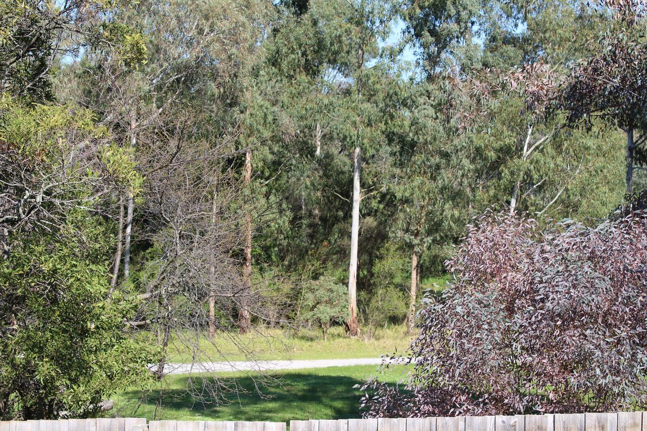 Australian Home Away @ Doncaster Grange Park Melbourne Bagian luar foto