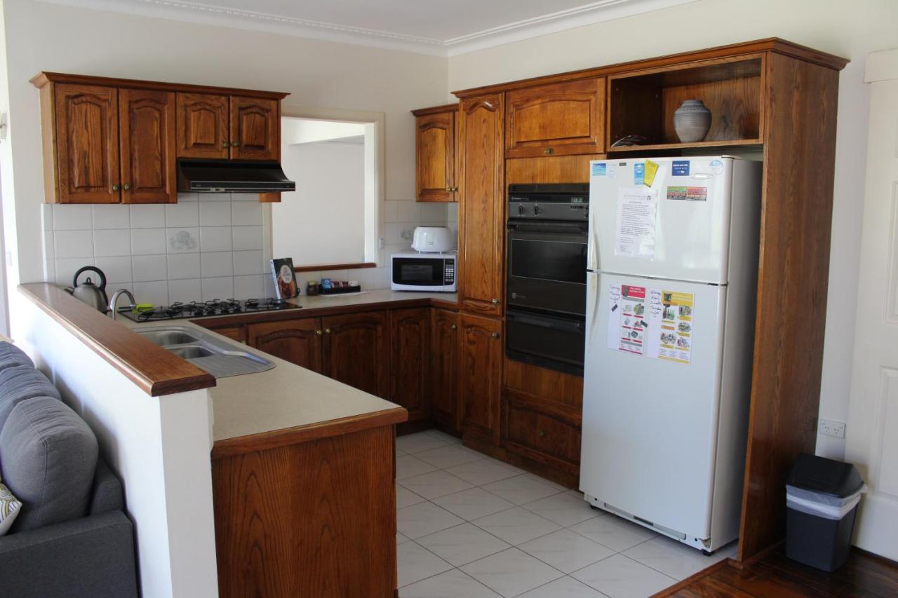Australian Home Away @ Doncaster Grange Park Melbourne Bagian luar foto