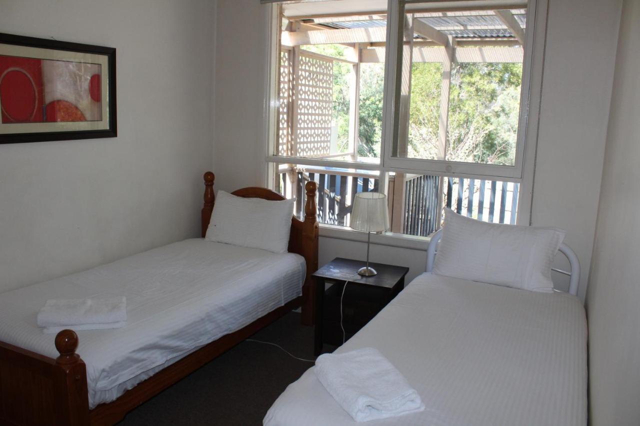 Australian Home Away @ Doncaster Grange Park Melbourne Bagian luar foto
